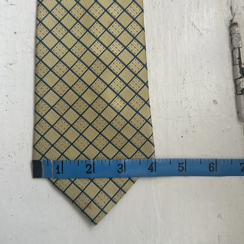 Vintage Paco Rabanne Paris yellow Men’s tie